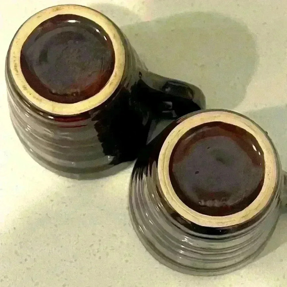 Vintage Daisy Dot Mugs Set - Picture 5 of 8